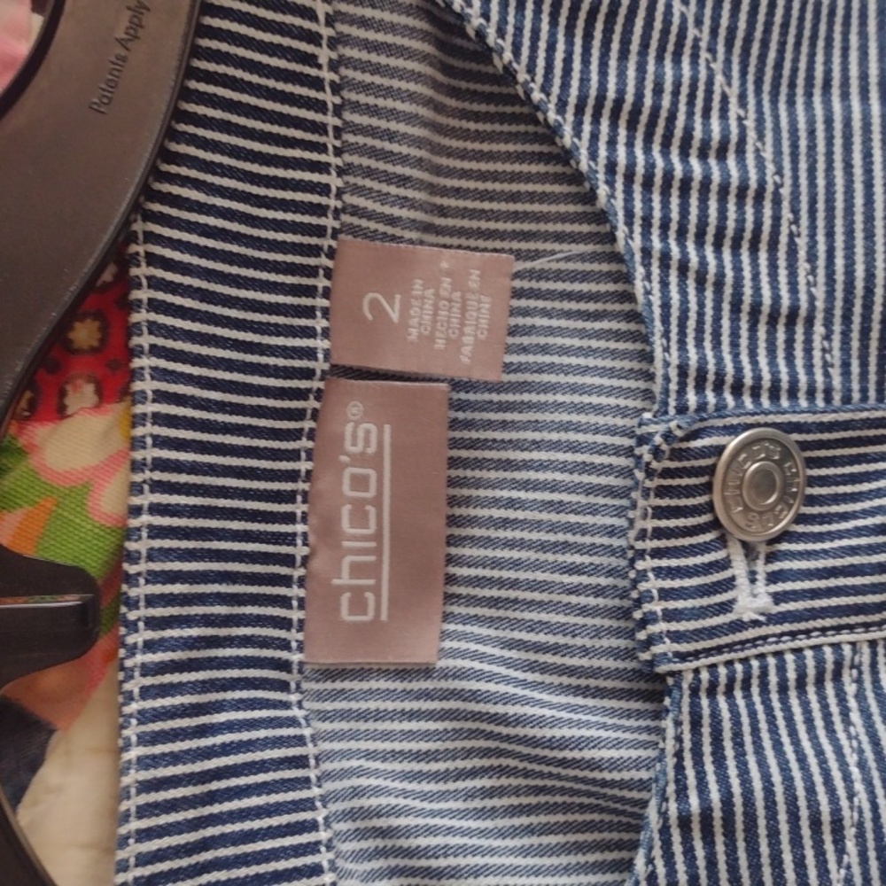 NWT Chico's Railroad Stripe Heritage Denim Jacket Size 2 - Picture 5 of 8